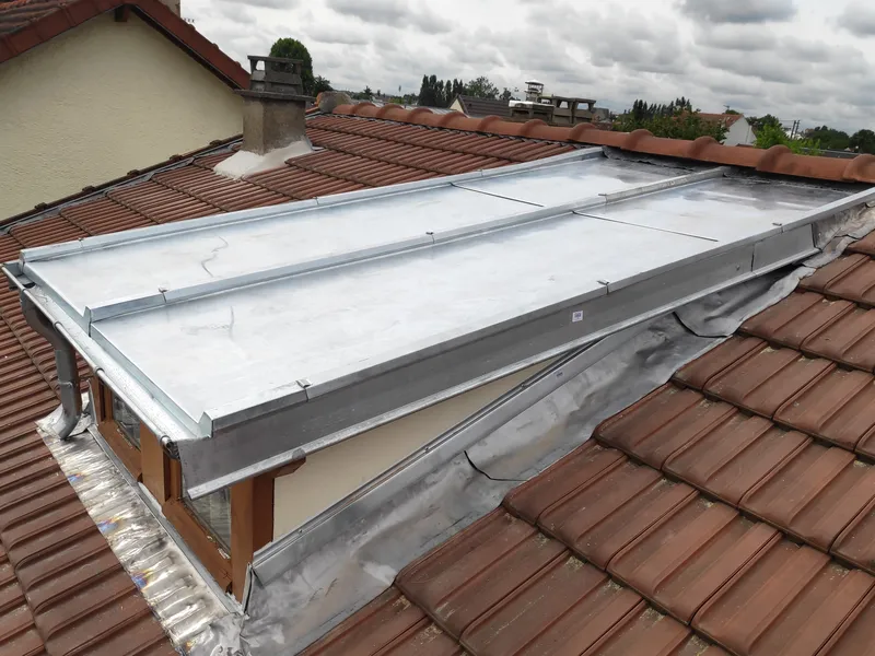 Rénovation chien-assis lors de réfection couverture à Nogent-sur-Marne